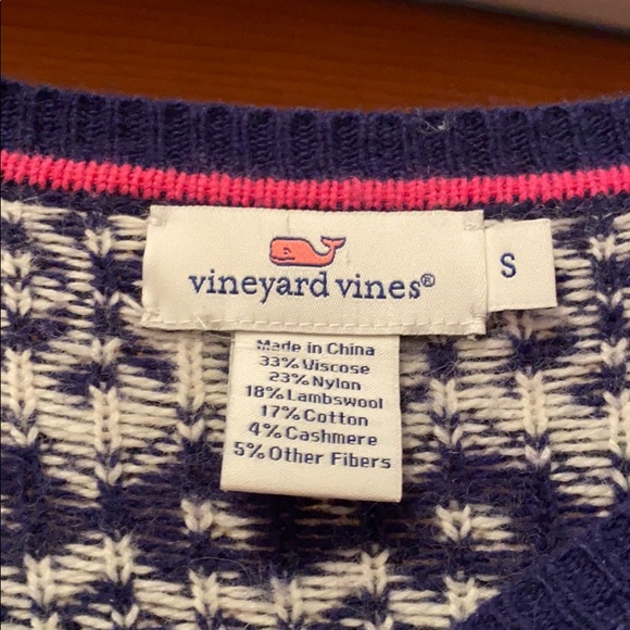 Vineyard Vines Crewneck Sweater - Picture 4 of 4
